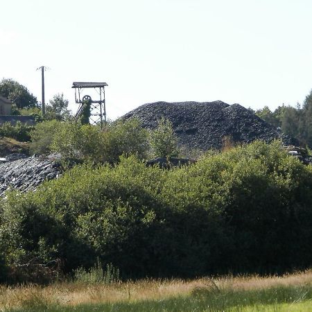 Vallee Des Ardoisieres Mael-Carhaix 外观 照片