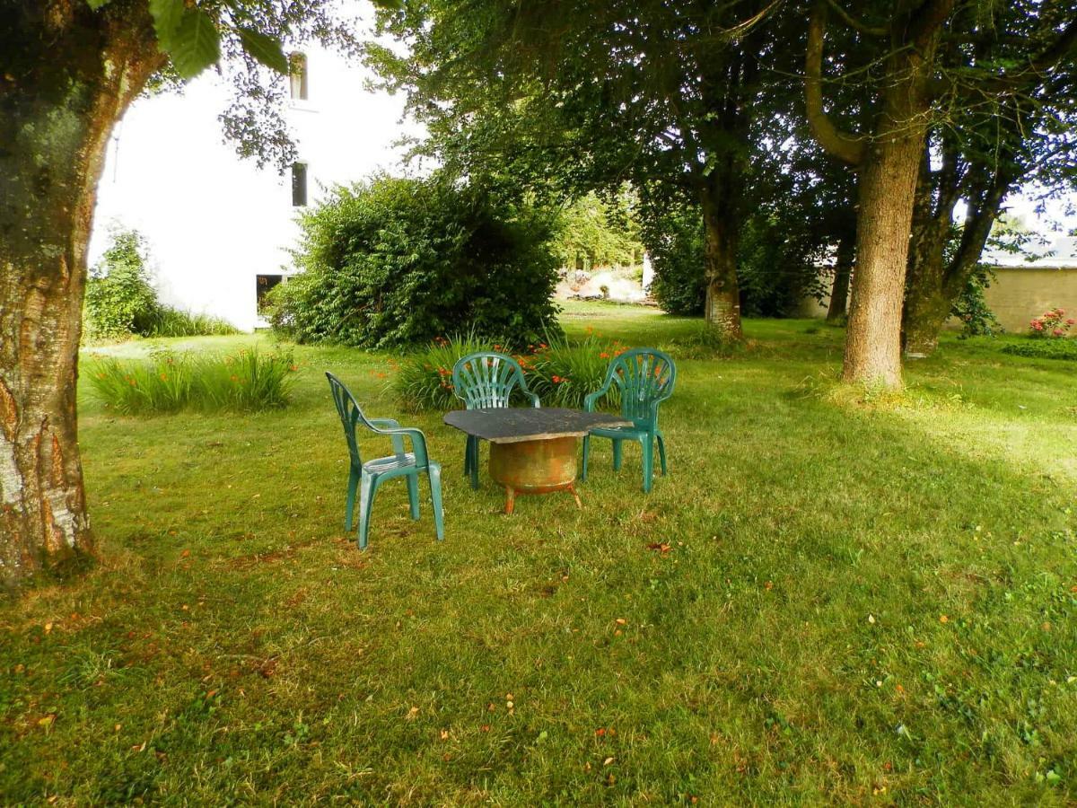 Vallee Des Ardoisieres Mael-Carhaix 外观 照片